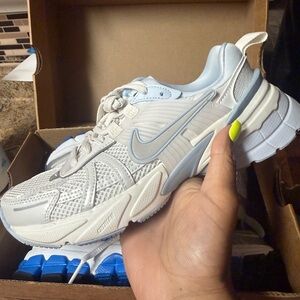 Nike Kids Sneakers - White and Light Blue